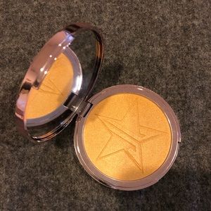 Jeffree Star Skin Frost in Summer Snowcone